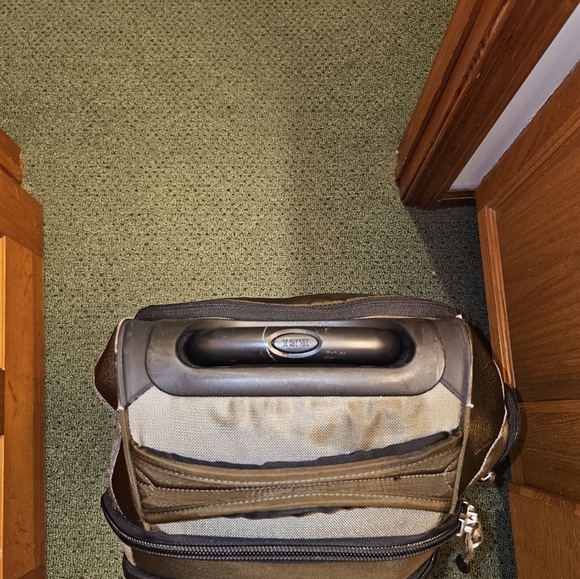 REI  Dark Green Travel Roller Backpack - Picture 3 of 16